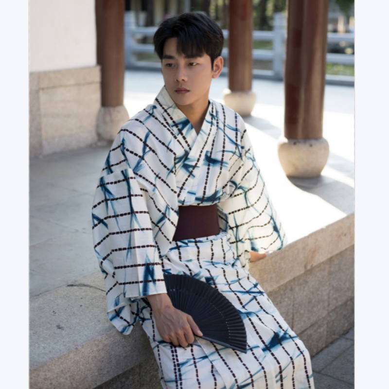 夏の日本の男性の伝統的な着物ベルト付き浴衣ローブフォーマルコ - Traditional Japanese Men'S Formal Wear のレビューと価格